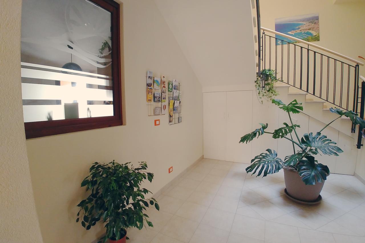 Bed & Breakfast Tiziana Кастелламмаре-дель-Гольфо Екстер'єр фото